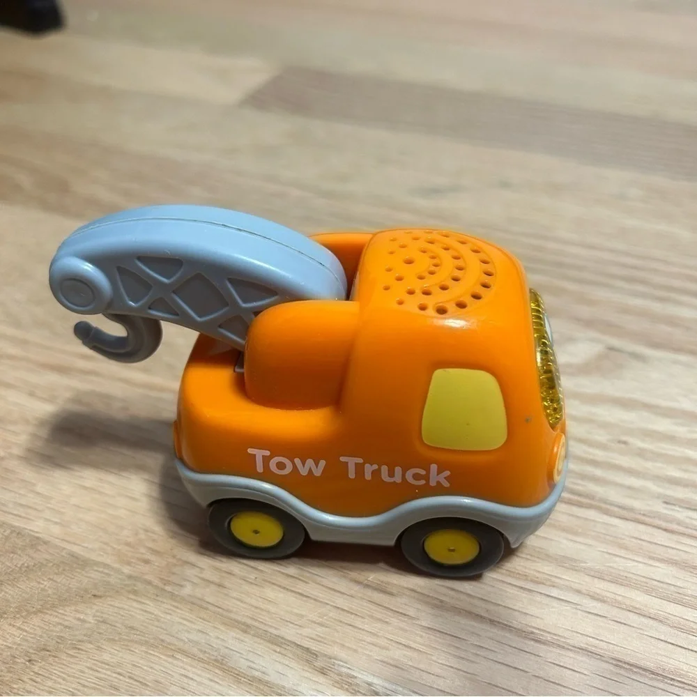 Vtech Tow Truck Go Go Smart Wheels Vehicles Musical Light Up Kids Toy Orange